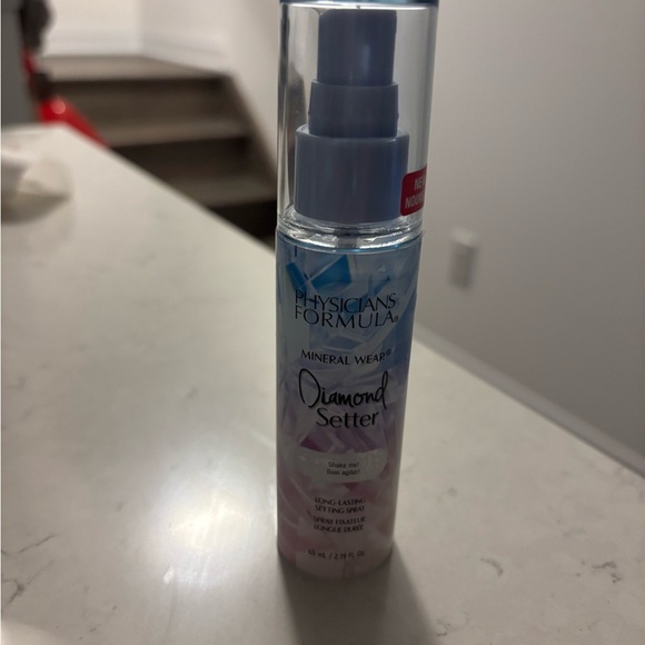 Physicians Formula Blue and Pink Setting Powder and Spray - Picture 6 of 9